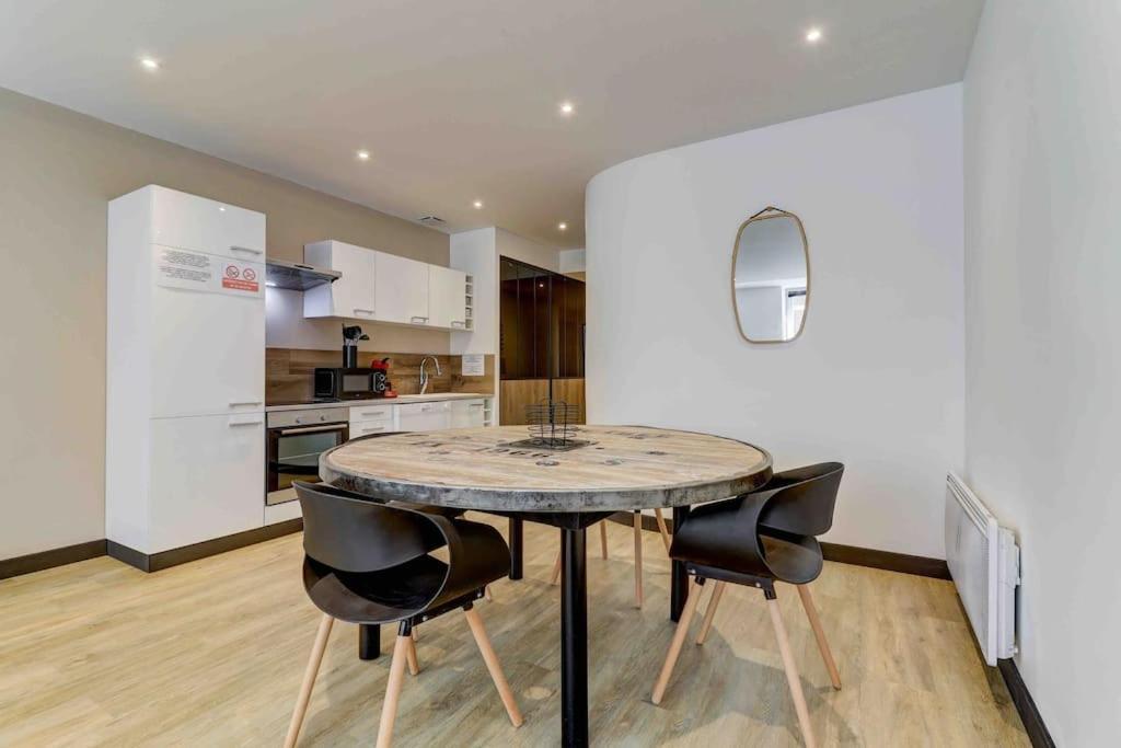 La Manufacture - Topdestination-Bourg - Centre Ville - Classe 3 Etoiles Екстериор снимка
